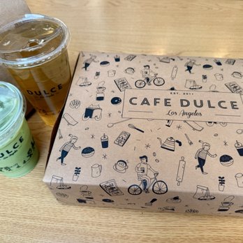 Cafe Dulce - Blueberry matcha latte iced (regular size) and large jasmine green tea - Coffee & Tea Near Me - Los Angeles, California