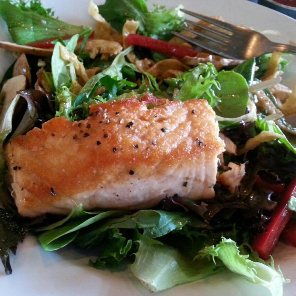 Cloud 9 Brewery - Sesame salad topped with salmon. Cloud 9 cooks some seriously tasty salmon. - Breweries Near Me - Boise, Idaho Cloud 9 Brewery - Sesame salad topped with salmon. Cloud 9 cooks some seriously tasty salmon. - Breweries Near Me - Boise, Idaho