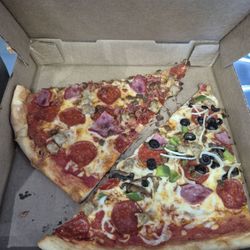 Michaelangelos Pizza & Subs - Pizza Combo- Supreme Meat lovers