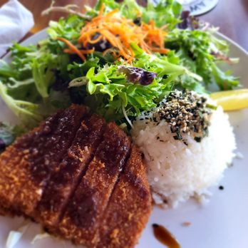 Restaurant 604 - Ahi with panko crust - ahi katsu - Breakfast & Brunch Near Me - Honolulu, Hawaii