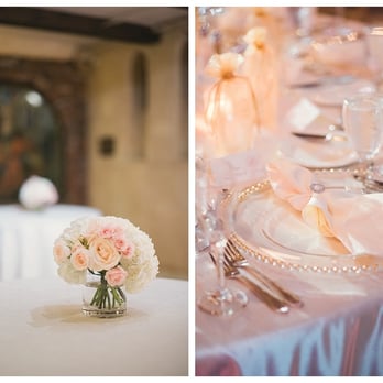 Posh Peony - Photo: Sun and Sparrow Photography Venue: The Mission Inn Floral and Event Design: Posh Peony - Wedding Planning Near Me - Claremont, California Posh Peony - Photo: Sun and Sparrow Photography Venue: The Mission Inn Floral and Event Design: Posh Peony - Wedding Planning Near Me - Claremont, California