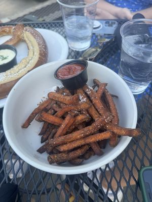 Bantam Pub by null