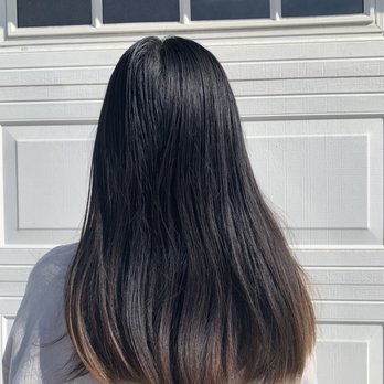 Pomp Salon - Hair Salons Near Me - Stockton, California