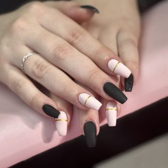 Just The Tips Salon - Nail Technicians Near Me - Carson City, Nevada
