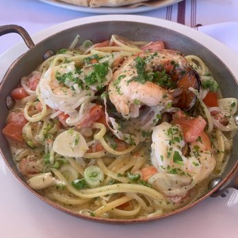 La Bicyclette - French Near Me - Carmel, California