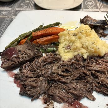 PortaBella - Oven Braised Short Ribs - Mediterranean Near Me - Carmel, California PortaBella - Oven Braised Short Ribs - Mediterranean Near Me - Carmel, California