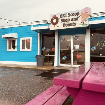 OKI Scoop Shop And Donuts - The shop - Ice Cream & Frozen Yogurt Near Me - Oak Island, North Carolina