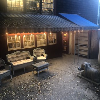 The Book Barn - Outdoors - Used Bookstore Near Me - Niantic, Connecticut