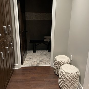 Woodhouse Spa - Leawood - Reflexology Near Me - Leawood, Kansas Woodhouse Spa - Leawood - Reflexology Near Me - Leawood, Kansas