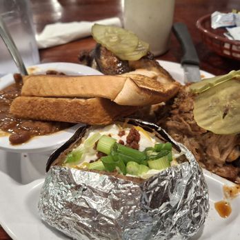M&W Smokehouse BBQ - Barbeque Near Me - Bonifay, Florida