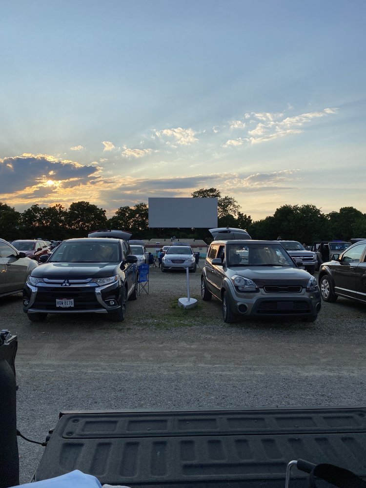 HOLIDAY AUTO THEATRE Updated May 2026 16 Photos & 39