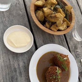 Mud Hen Water - Ulu and croquettes - Hawaiian Near Me - Honolulu, Hawaii Mud Hen Water - Ulu and croquettes - Hawaiian Near Me - Honolulu, Hawaii