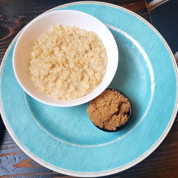 Blue Moon Too - Oatmeal - Cafes Near Me - Baltimore, Maryland
