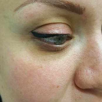 Help Nails - I love my new eyeliner! I like my new look! - Nail Salons Near Me - Los Angeles, California