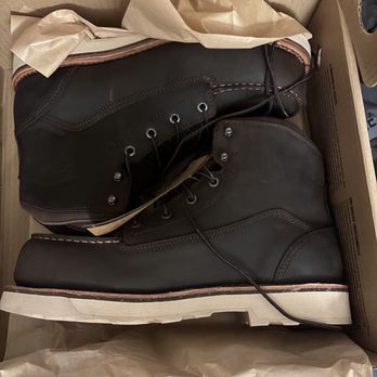 Red Wing - Shoe Stores Near Me - Reno, Nevada