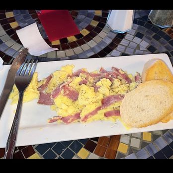 Cariño's Cafe - Side of eggs - Cafes Near Me - Kissimmee, Florida