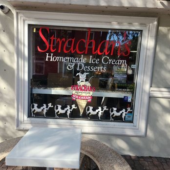Strachan's Ice Cream & Desserts - a table and bench - Ice Cream & Frozen Yogurt Near Me - Dunedin, Florida Strachan's Ice Cream & Desserts - a table and bench - Ice Cream & Frozen Yogurt Near Me - Dunedin, Florida
