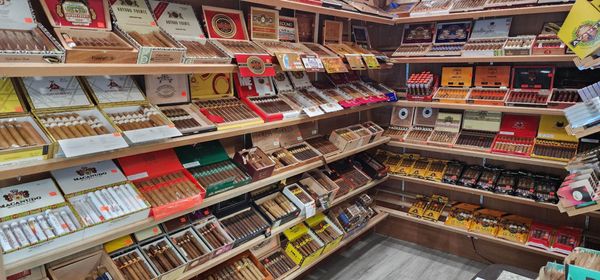 elf bar vape uk I Smoke Cigars & Vape, 2829 E University Dr, Mesa, AZ 85213, US