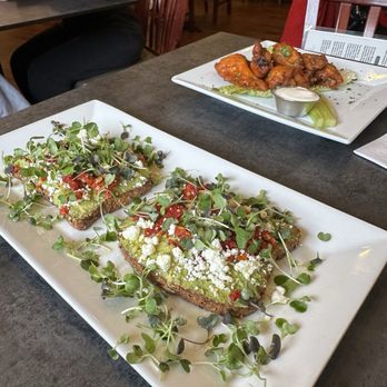 Franklin & Phoebe Brunchery - Avocado Toast Chicken wings - Breakfast & Brunch Near Me - Franklin Square, New York Franklin & Phoebe Brunchery - Avocado Toast Chicken wings - Breakfast & Brunch Near Me - Franklin Square, New York