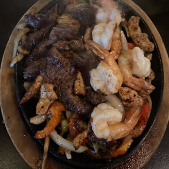 Los Dos Potrillos - Steak and 5 Jumbo Spicy Shrimp Fajitas - Mexican Near Me - Centennial, Colorado