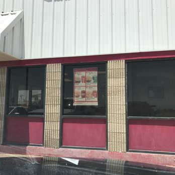 Howards Drive-In - Burgers Near Me - Fort Stockton, Texas Howards Drive-In - Burgers Near Me - Fort Stockton, Texas