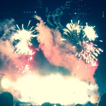 Slane Castle - Guns N Roses at Slane Castle 2017 - Venues & Event Spaces Near Me - Slane, MH