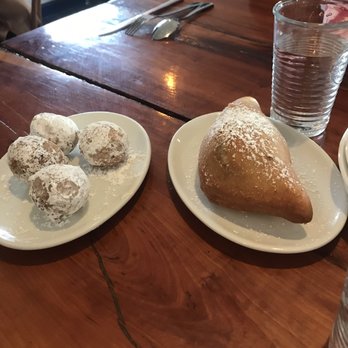 DiAnoia's Eatery - Zeppole, Nutella Panzerotti - Delis Near Me - Pittsburgh, Pennsylvania