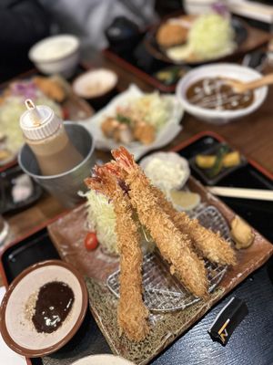 TON TON Katsuya by null