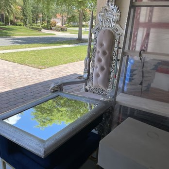 Headway Moving & Storage - Mirror and chair unwrapped and placed in garage without being packed after we paid for packing. - Movers Near Me - Orlando, Florida