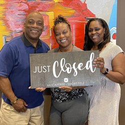 Murrell Homes Real Estate Group - Ollie, Diana, and Rhonda, our agent