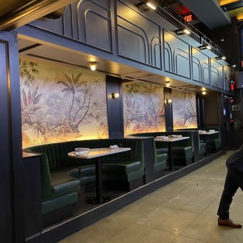 5th & Mad - Cocktail Bars Near Me - New York, New York