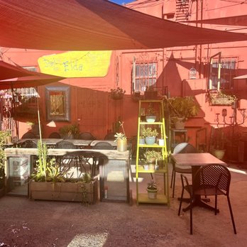 Lola's Lounge - Spanish Near Me - Sacramento, California Lola's Lounge - Spanish Near Me - Sacramento, California