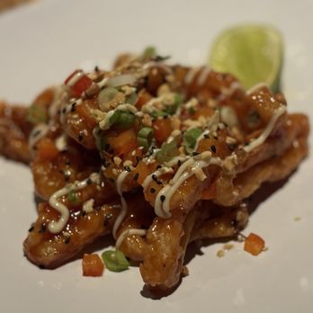 Giselle Miami - Calamari - Mediterranean Near Me - Miami, Florida