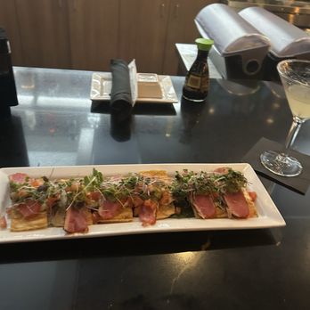 Eez Fusion - Sushi Bars Near Me - Huntersville, North Carolina Eez Fusion - Sushi Bars Near Me - Huntersville, North Carolina