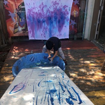 I Heart Art - Painting with toy cars and spray bottles - Venues & Event Spaces Near Me - Pleasant Hill, California I Heart Art - Painting with toy cars and spray bottles - Venues & Event Spaces Near Me - Pleasant Hill, California
