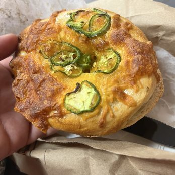 Tri-State Bagels - Jalapeño cheddar bagel - Bagels Near Me