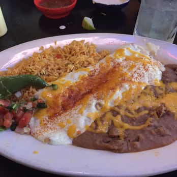 Cafe Del Rio - Sour cream chicken enchiladas - Tex-Mex Near Me - Mesquite, Texas Cafe Del Rio - Sour cream chicken enchiladas - Tex-Mex Near Me - Mesquite, Texas