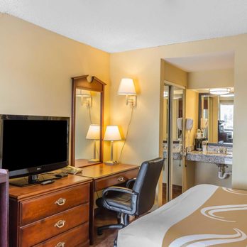 Quality Inn Calera I-65 Exit 231 - Hotels Near Me - Calera, Alabama Quality Inn Calera I-65 Exit 231 - Hotels Near Me - Calera, Alabama