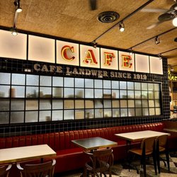 Cafe Landwer- Front