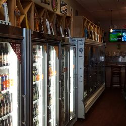 Beef Trust Kitchen & Bar - 22 Tap Lines, Growler Fills on every line.. Or stay and enjoy some delicious beer