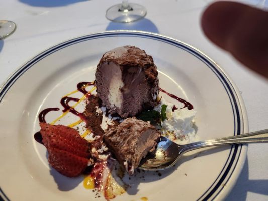 Bistro Moulin by null