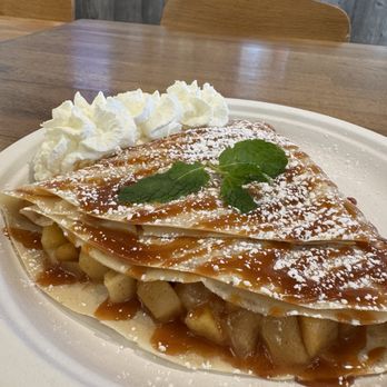 Fraise Cafe - All American Apple Pie (Crepe) - Creperies Near Me - Fullerton, California