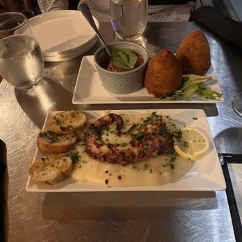 Blue Cave Restaurant - Squid and arancini - Sicilian Near Me - Lewiston, New York