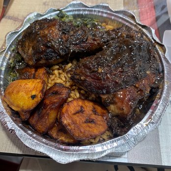 Gee’s Caribbean Restaurant - Jerk Chicken Dinner Spinach Sweet Fried plantains Rice and peas - Caribbean Near Me - Brooklyn, New York Gee’s Caribbean Restaurant - Jerk Chicken Dinner Spinach Sweet Fried plantains Rice and peas - Caribbean Near Me - Brooklyn, New York