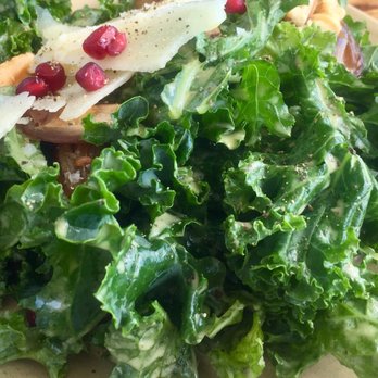 Honu Oceanside - Kale salad - Seafood Near Me - Lahaina, Hawaii