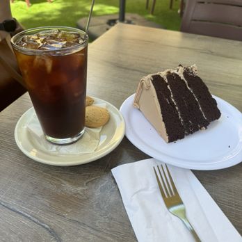 Empire Cafe - Cold Brewed Coffee (16 oz.) Chocolate Cake - Breakfast & Brunch Near Me - Houston, Texas