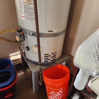 SJ Plumbing - Leaky water heater - Plumbing Near Me - Los Alamitos, California SJ Plumbing - Leaky water heater - Plumbing Near Me - Los Alamitos, California
