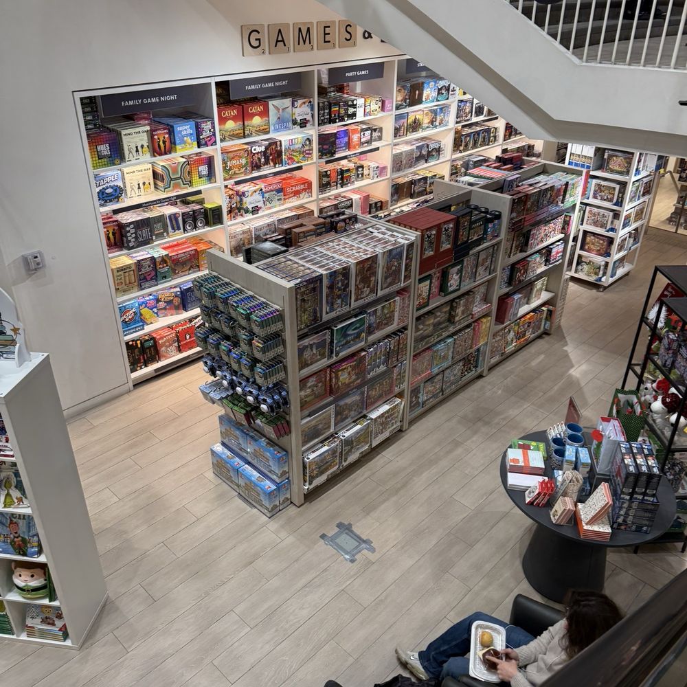 Indigo - Puzzles and games - Bookstores Near Me - Toronto, Ontario Indigo - Puzzles and games - Bookstores Near Me - Toronto, Ontario
