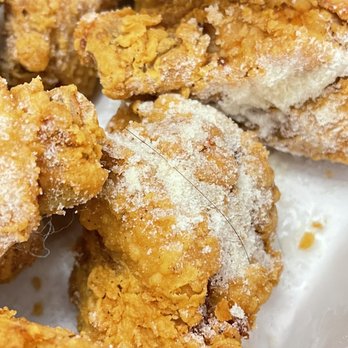Vons Chicken - a pile of fried chicken nuggies - Chicken Shop Near Me - Federal Way, Washington