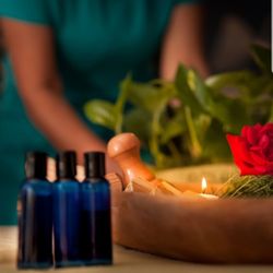 Metamorphis Healing Spa - Superior custormer service rendered by highly qualified, certified, and experienced Massage Therapist.